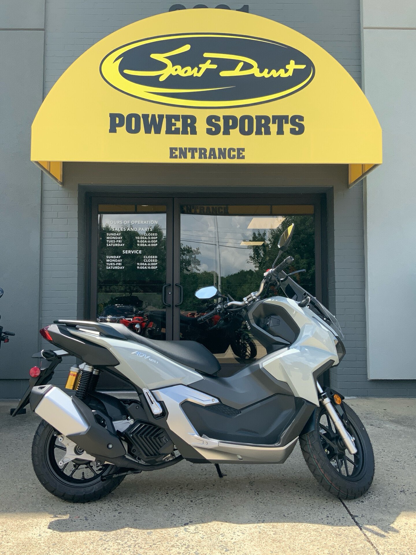 New 2026 Honda SCL500