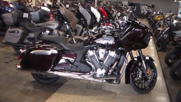 New 2026 Indian Challenger Limited w/ Rider Assist