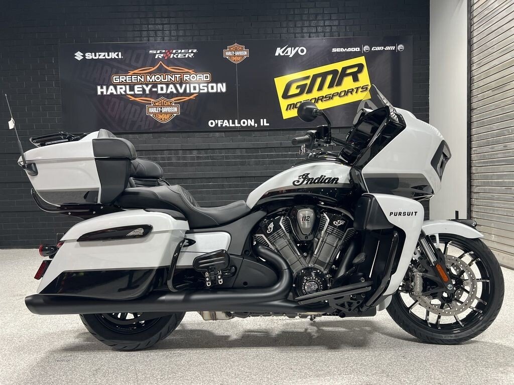 New 2026 Indian Pursuit Dark Horse w/ Rider Assist Audio