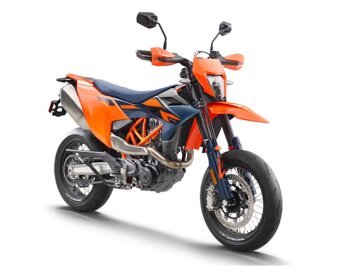 New 2026 KTM 690 SMC R