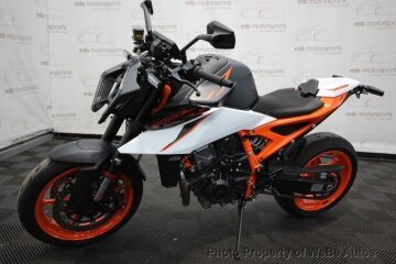 2026 KTM 990