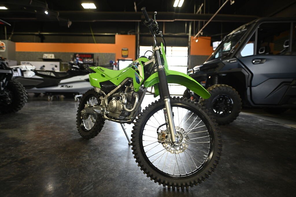 New 2026 Kawasaki KLX140R