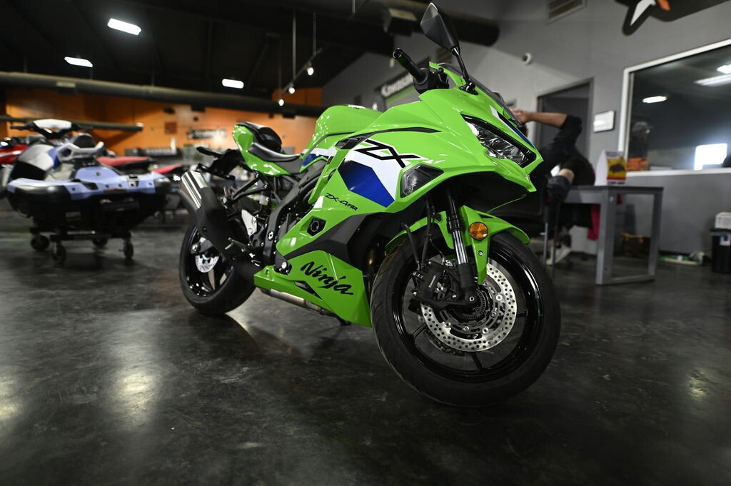 New 2026 Kawasaki Ninja ZX-4RR ABS