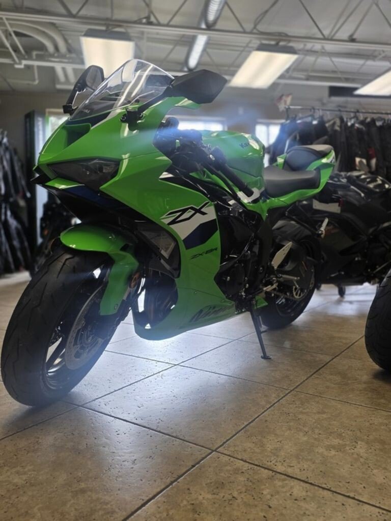 2018 Kawasaki Ninja ZX-6R ABS KRT Edition Specifications, Photos