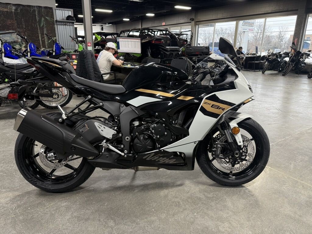 New 2026 Kawasaki Ninja ZX-6R