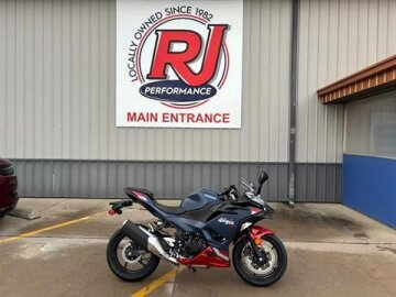 New 2026 Kawasaki Ninja 500 ABS