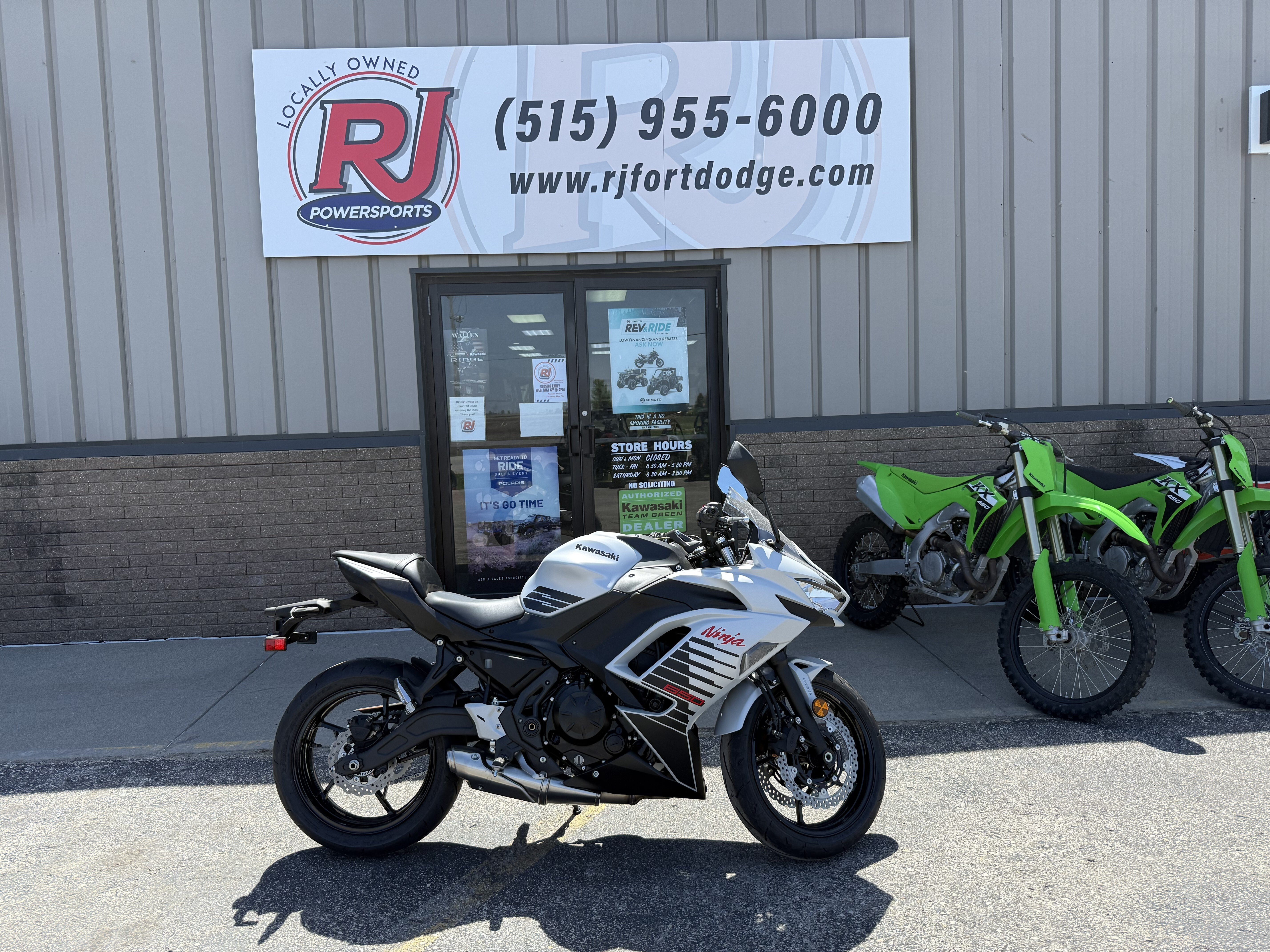 New Kawasaki Ninja ZX-4RR Motorcycles for Sale - Motorcycles on