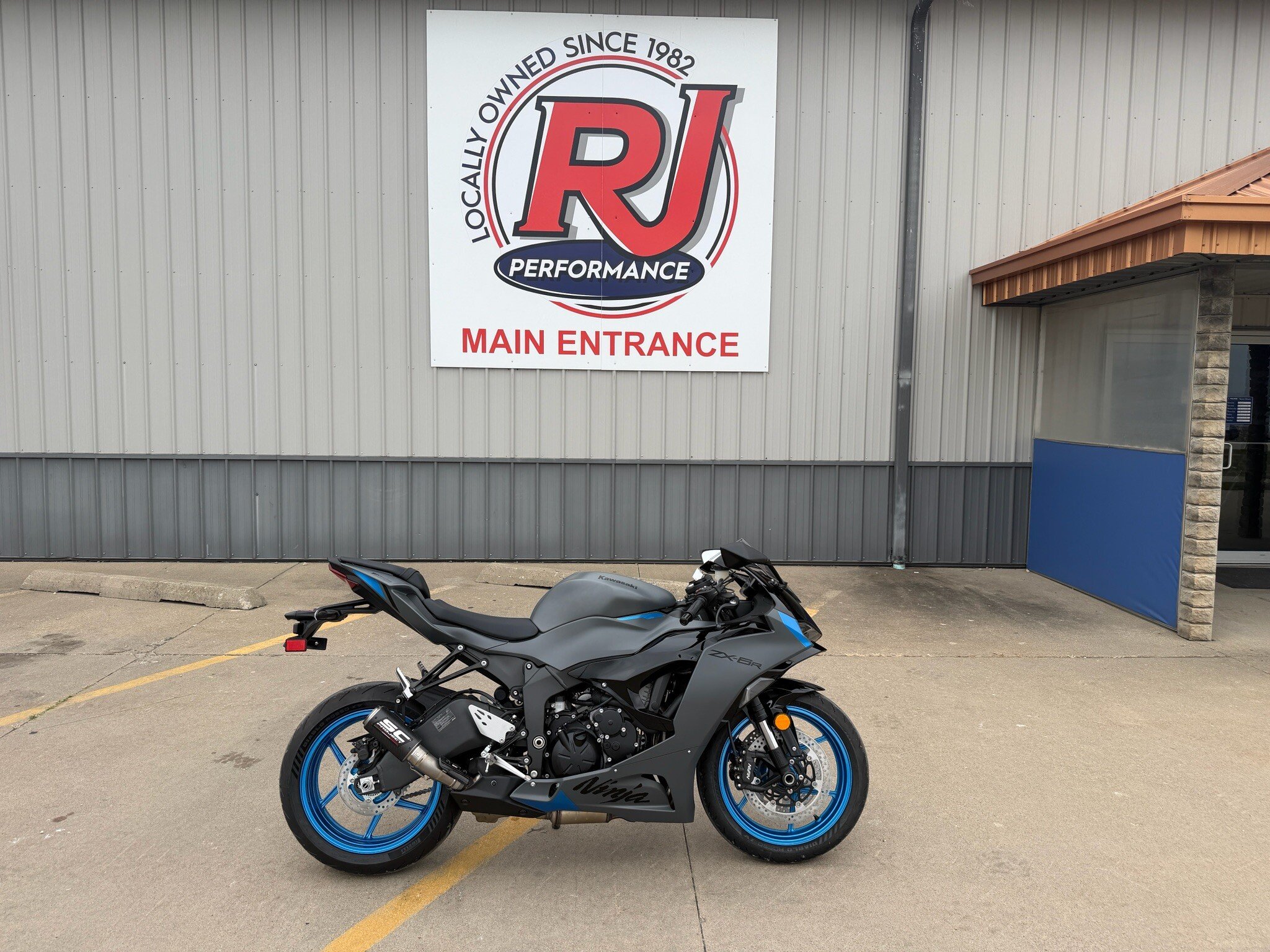 Kawasaki Ninja ZX-6R Motorcycles for Sale - Motorcycles on Autotrader