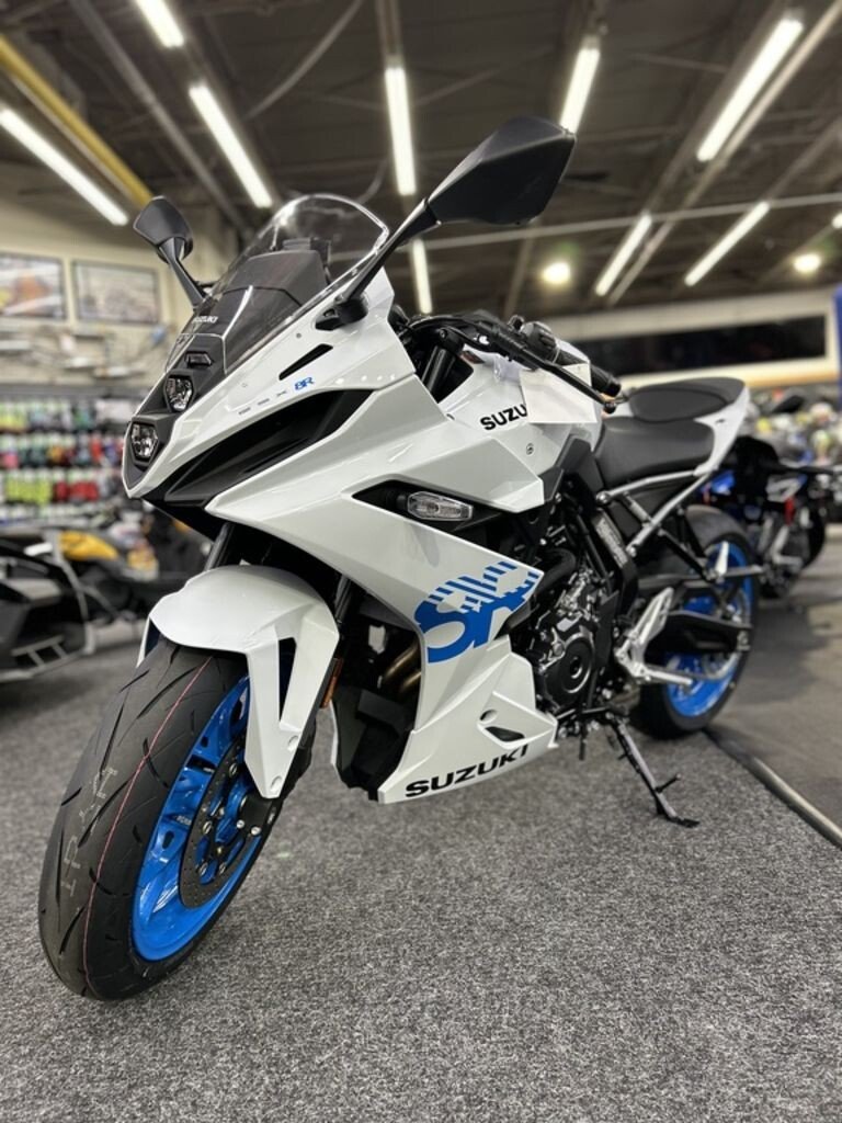 New 2026 Suzuki GSX-8R