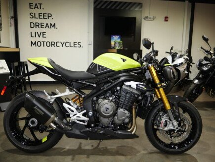 Photo 1 for New 2026 Triumph Street Triple RX