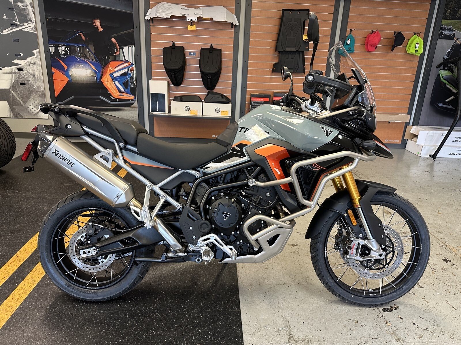 New 2026 Triumph Tiger 900 Desert Edition