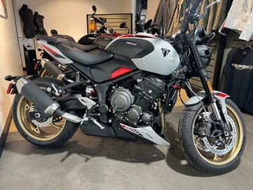 New 2026 Triumph Trident 800