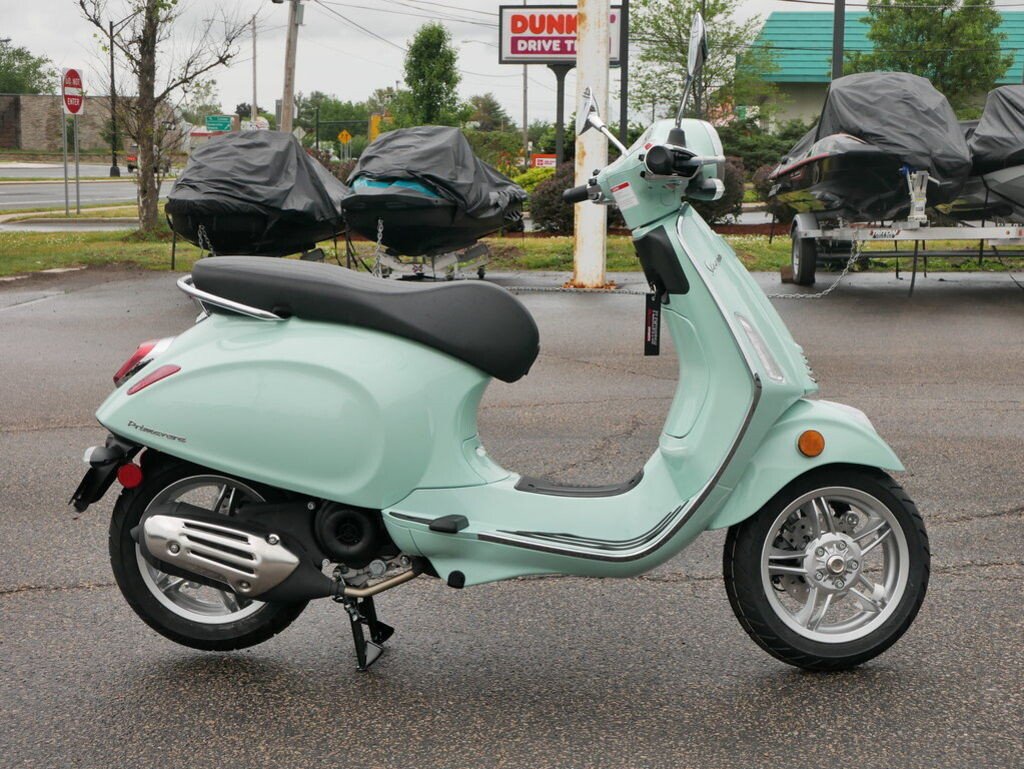 New 2026 Vespa Primavera 150