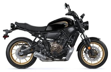 New 2026 Yamaha XSR700