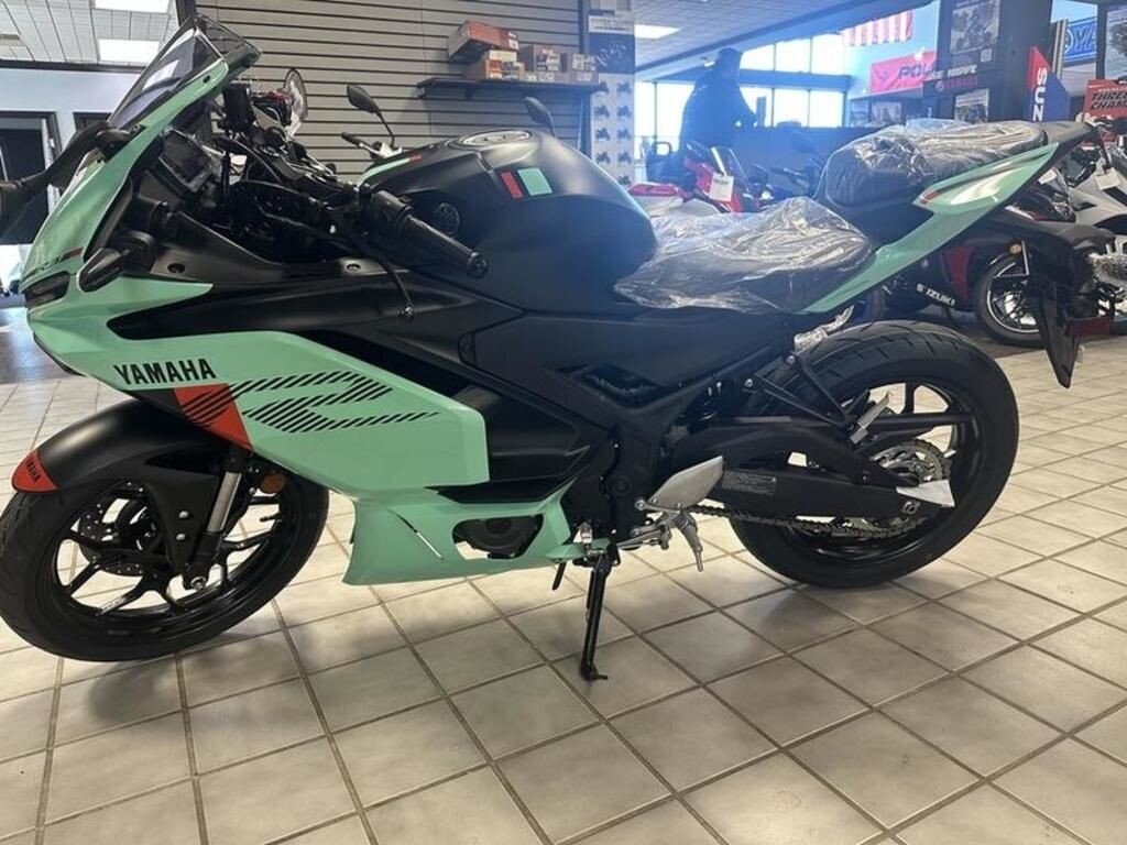 New 2026 Yamaha YZF-R3