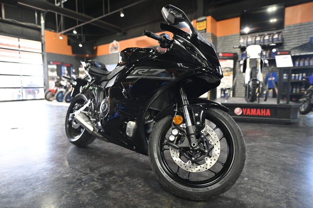 New 2026 Yamaha YZF-R7
