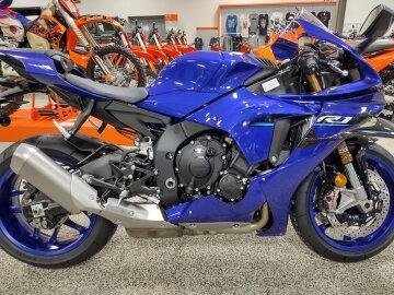 New 2026 Yamaha YZF-R1