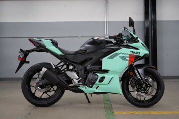 New 2026 Yamaha YZF-R3