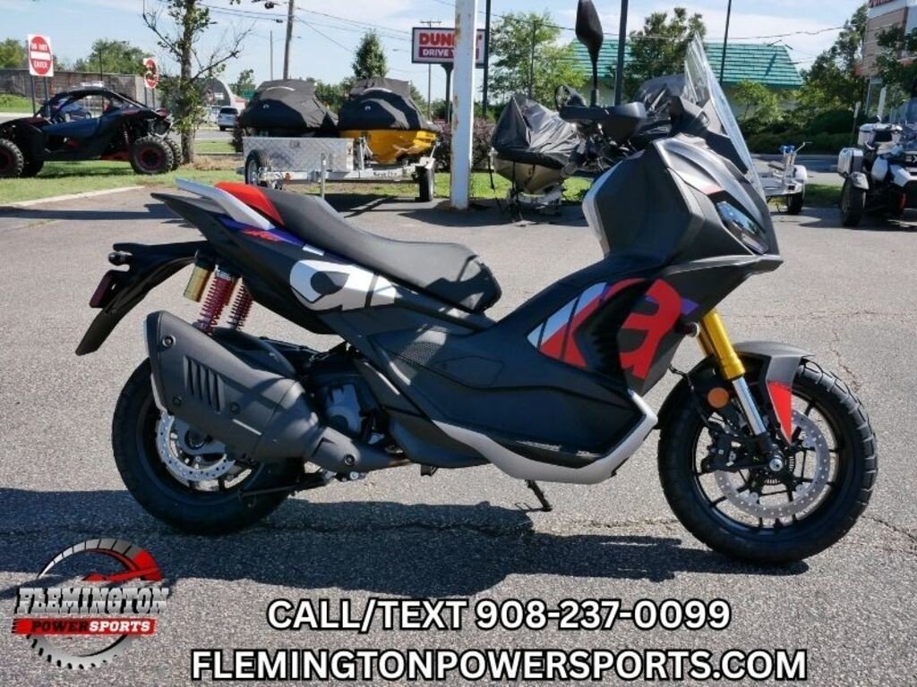 New 2027 Aprilia SR GT 400