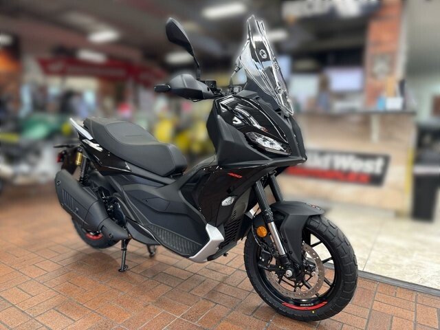 New 2027 Aprilia SR GT 400