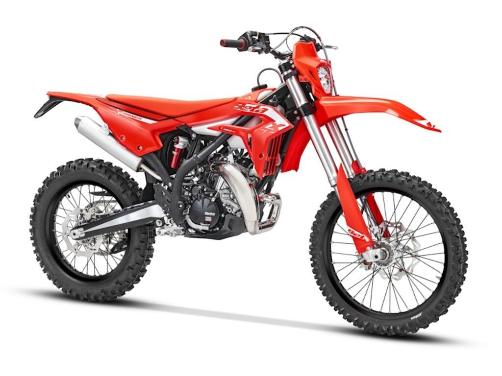 New 2027 Beta 300 Xtrainer