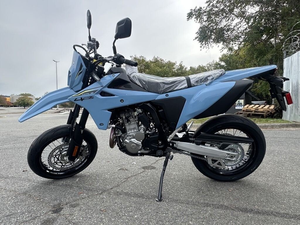 New 2027 Suzuki DR-Z4SM