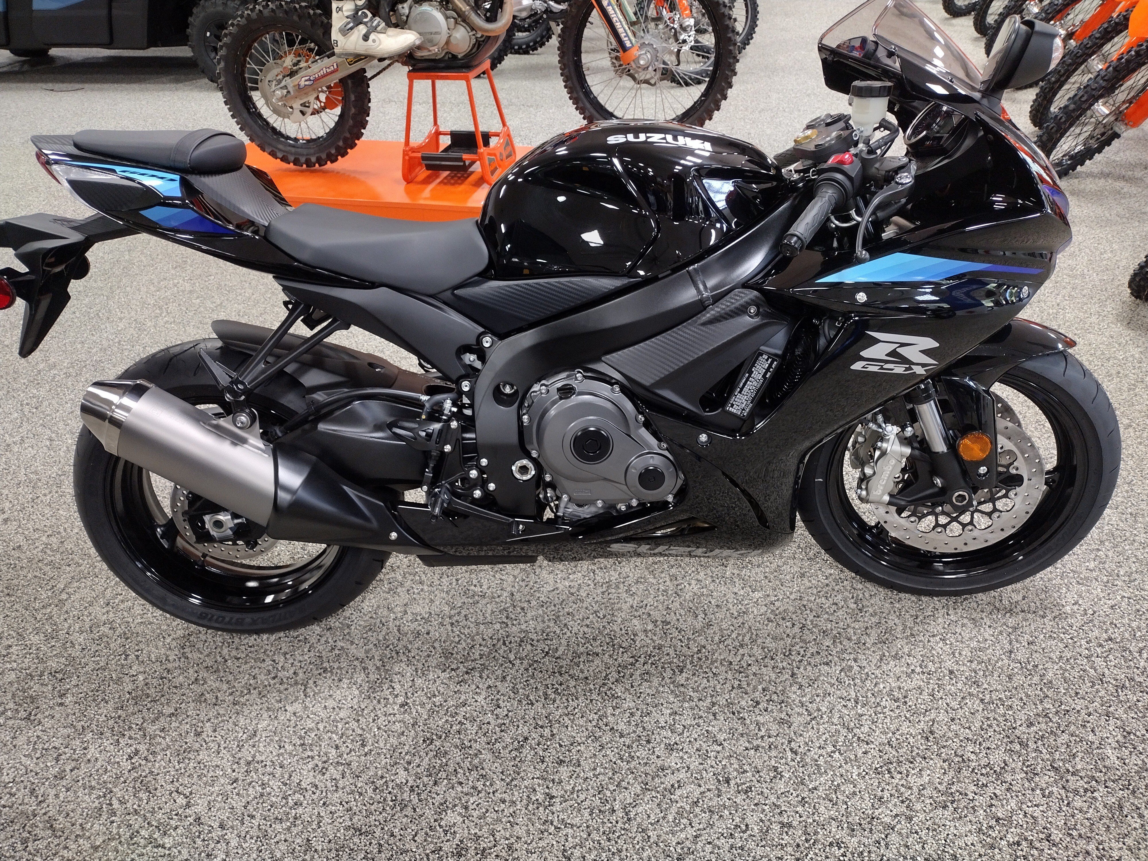 New 2027 Suzuki GSX-R600