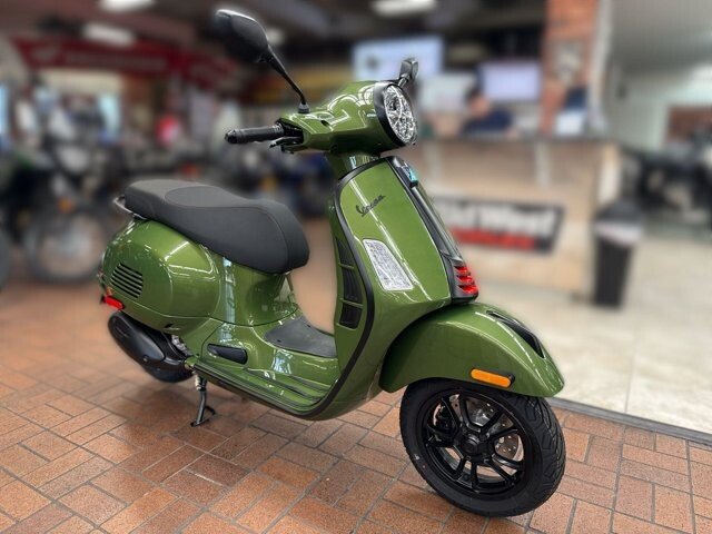 New 2027 Vespa GTS 310