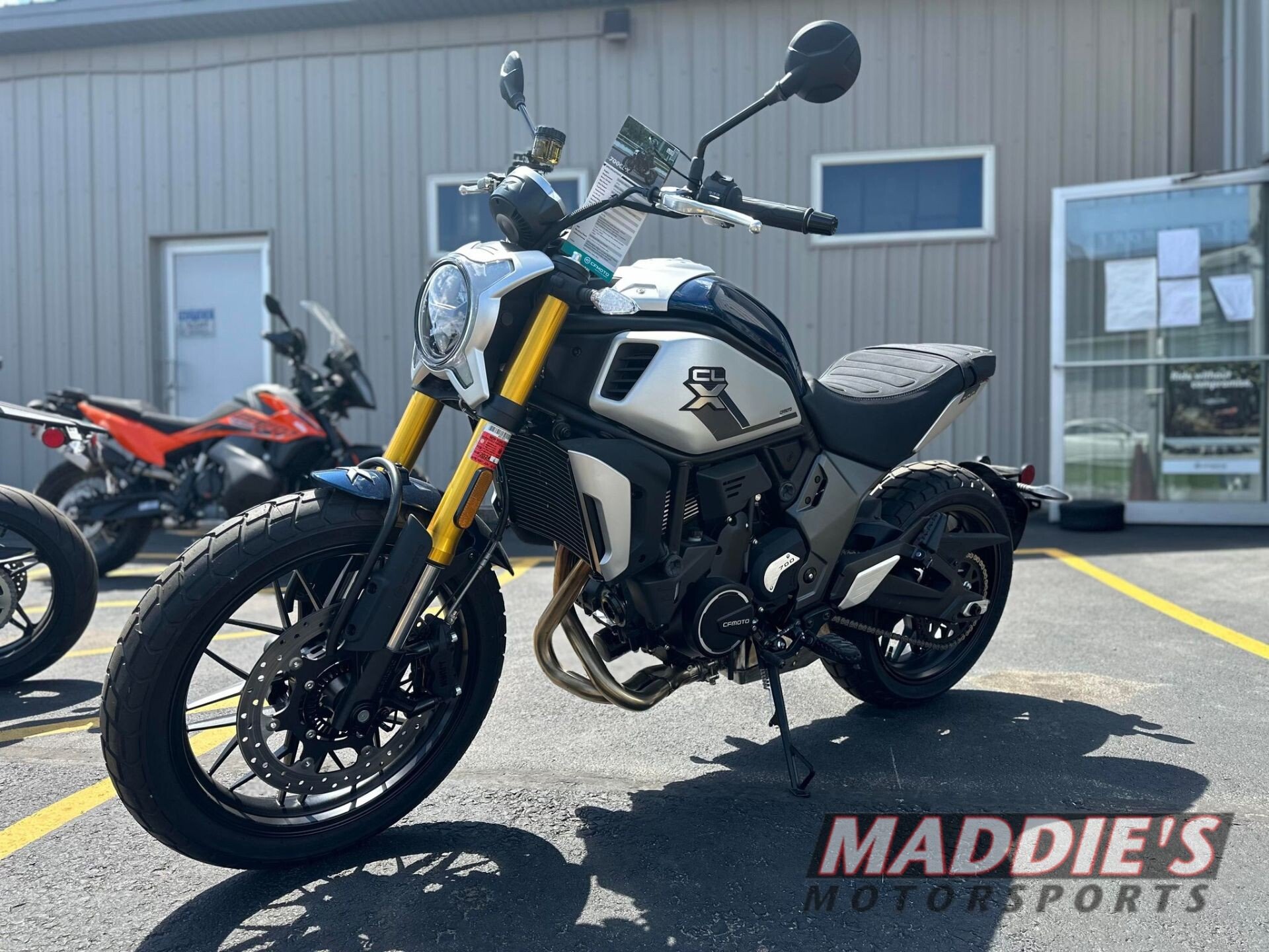 New 2022 CFMoto 700CL-X