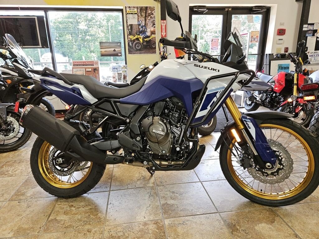 New 2024 Suzuki V-Strom 800DE