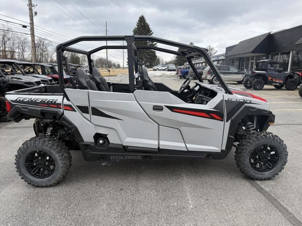 New 2025 Polaris General