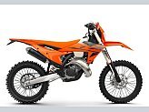 New 2025 KTM 150XC-W