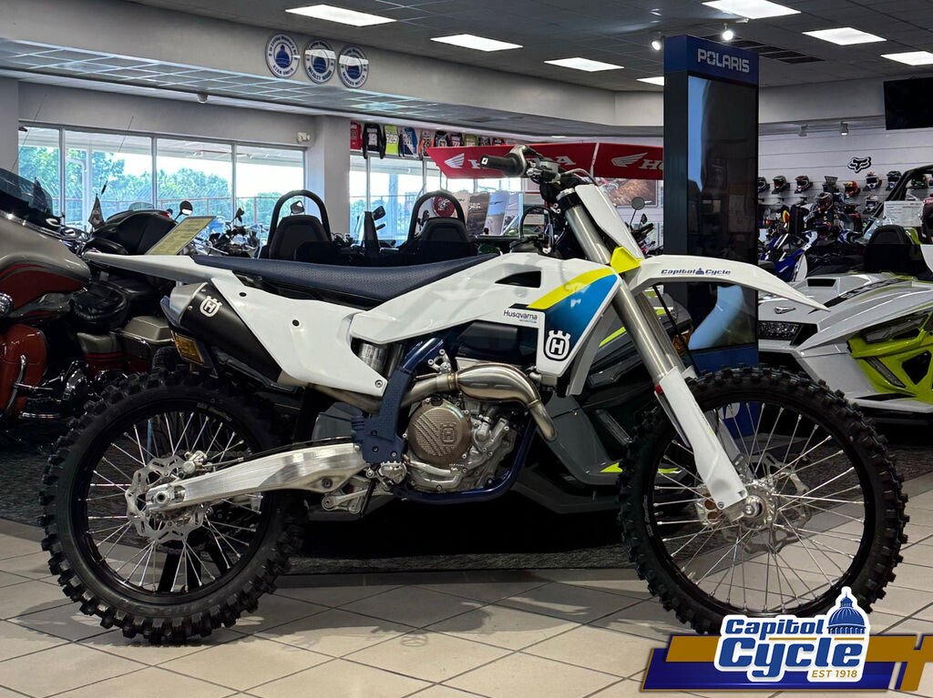 New 2025 Husqvarna FC250