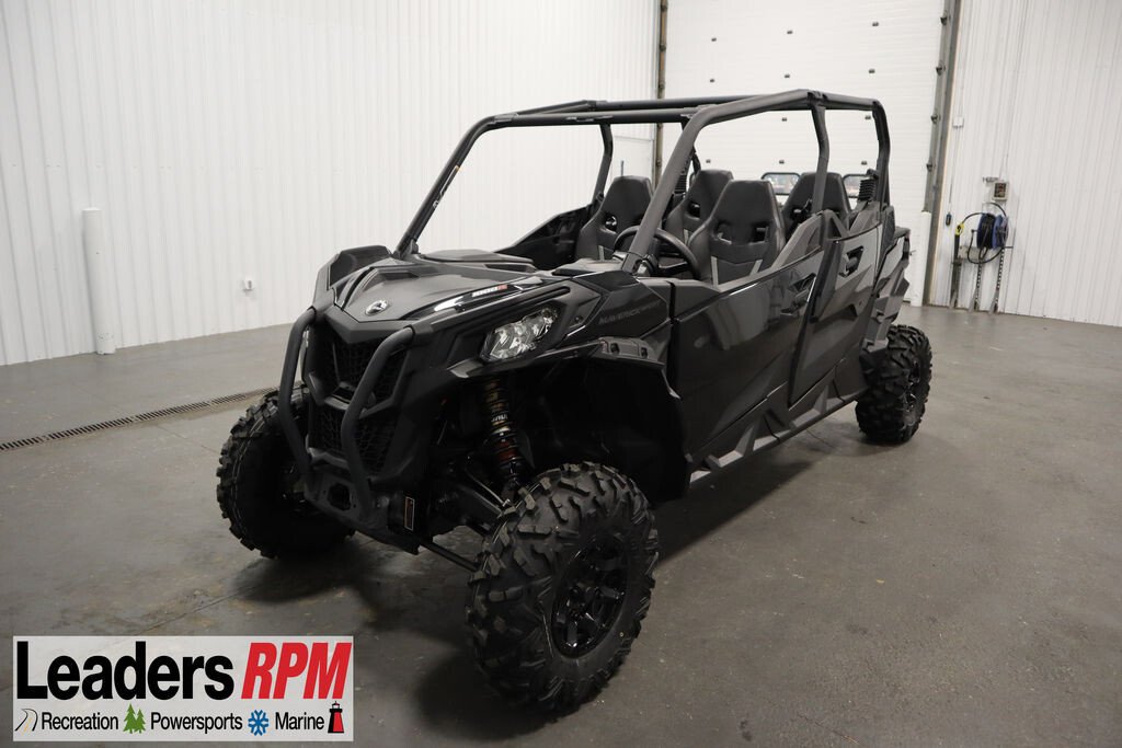 New 2025 Can-Am Maverick MAX 1000R