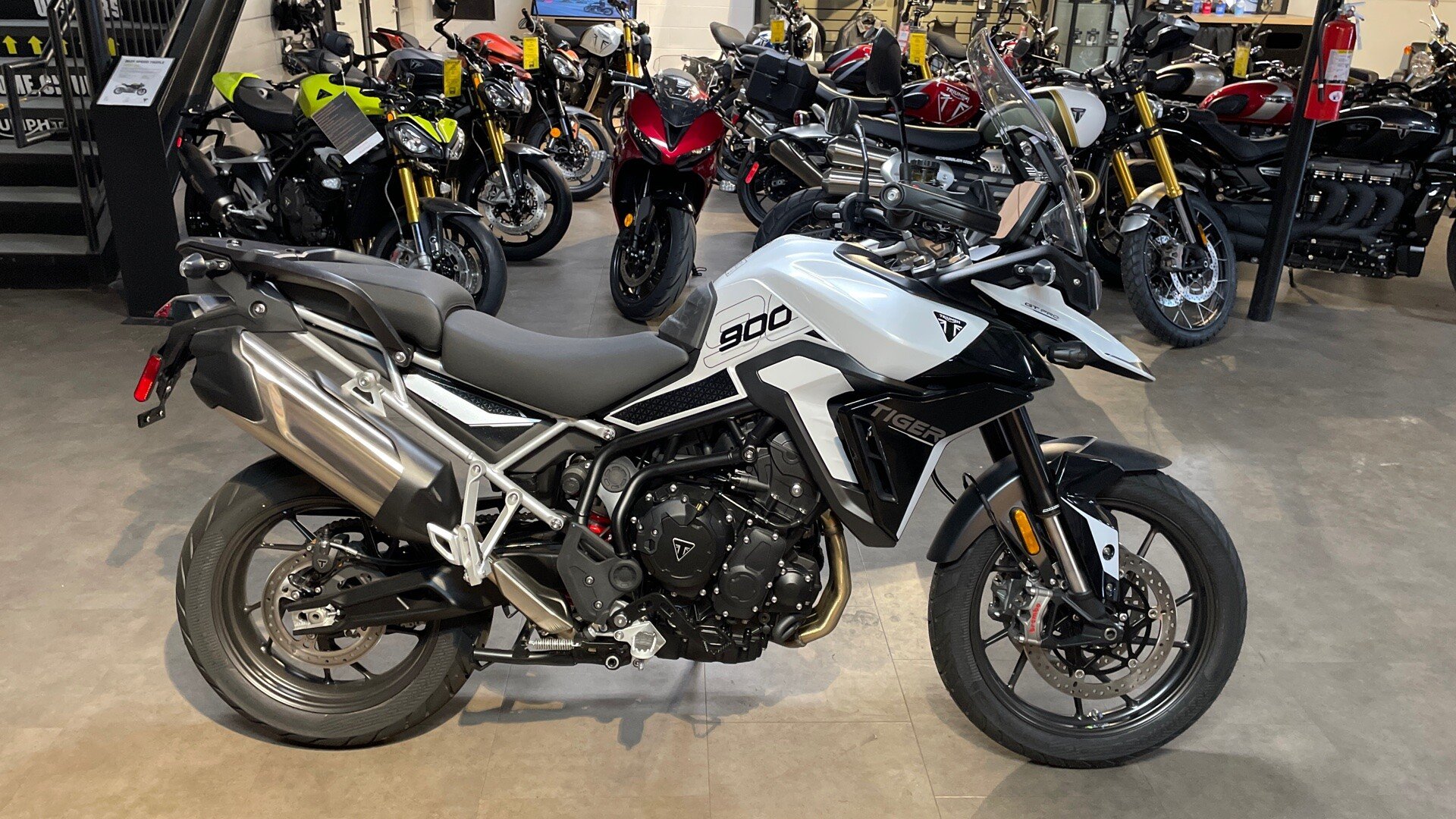 New 2025 Triumph Tiger 900 GT Pro