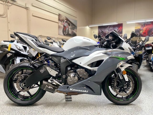 2021 Kawasaki Ninja ZX-6R ABS