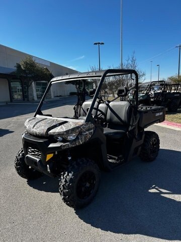 New 2025 Can-Am Defender