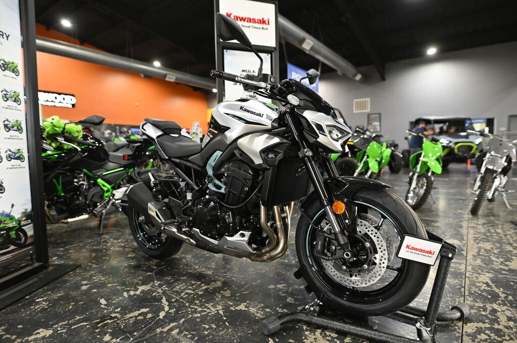 New 2025 Kawasaki Z900 ABS