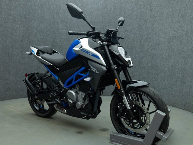 2023 CFMoto 300NK