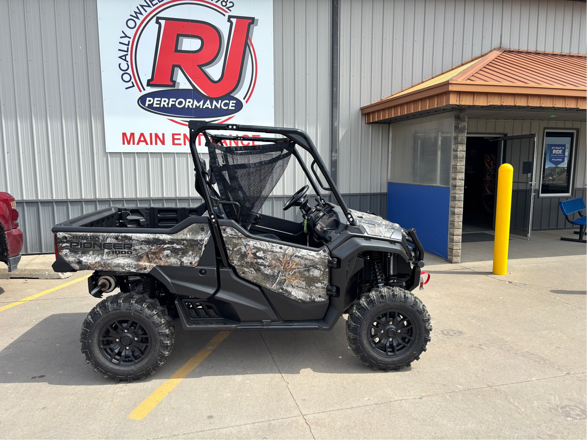 New 2025 Honda Pioneer 1000 Forest