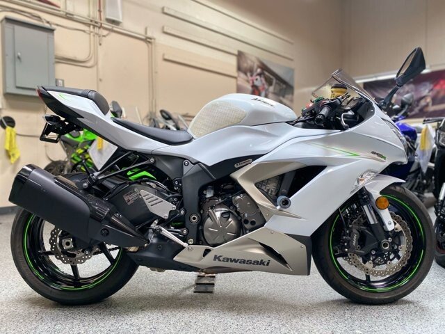 2018 Kawasaki Ninja ZX-6R ABS KRT Edition Specifications, Photos
