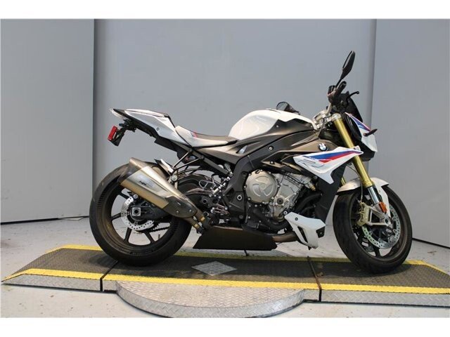 2017 BMW S1000R