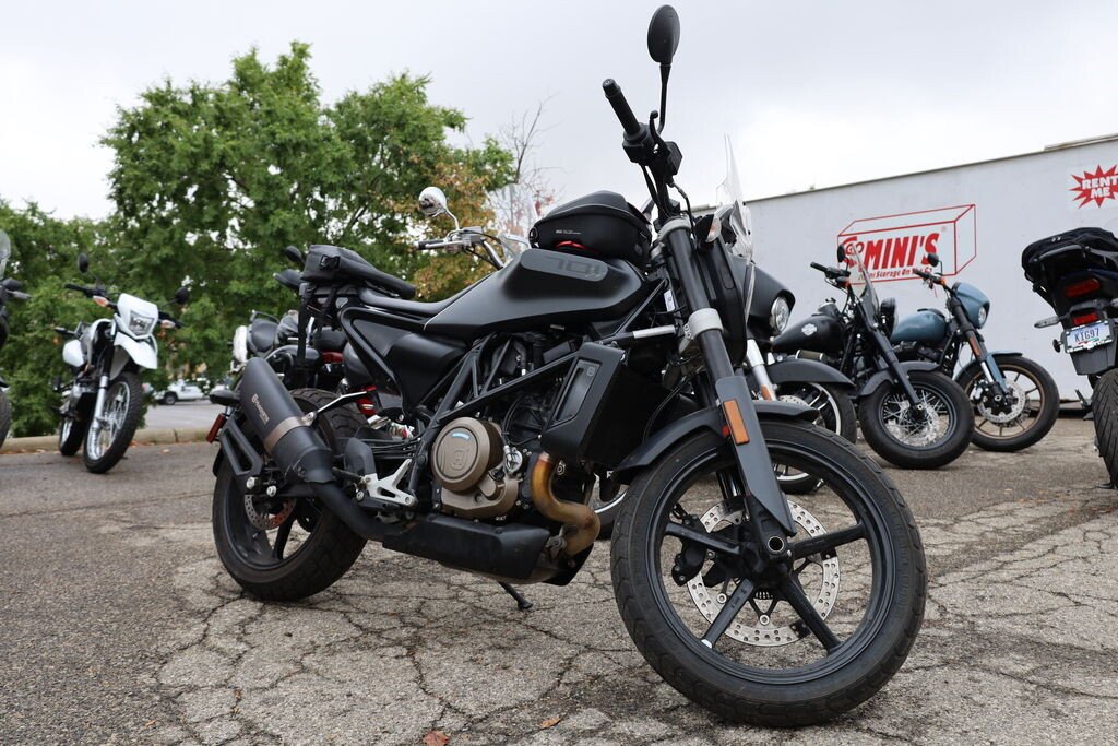 2019 Husqvarna Svartpilen