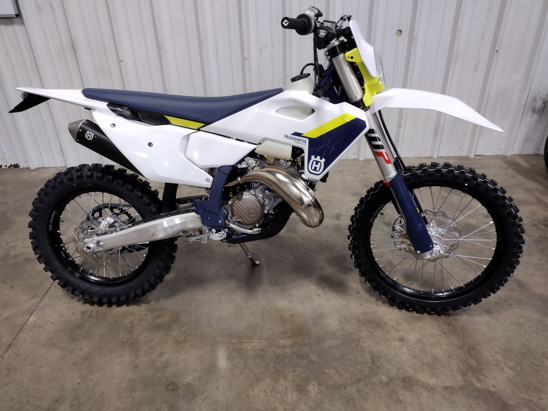 New 2025 Husqvarna TE150 i