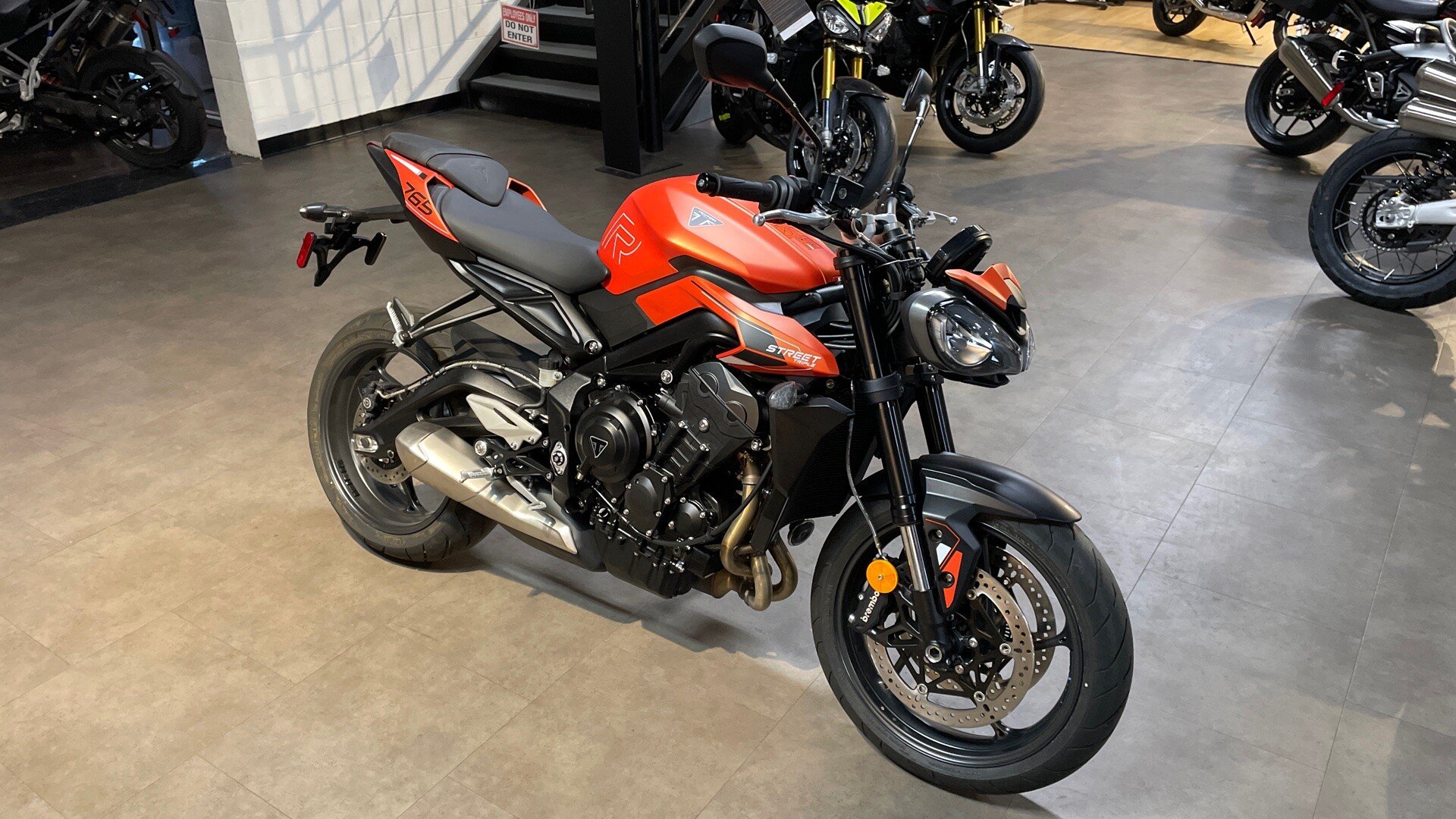 New 2025 Triumph Street Triple R