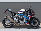 New 2025 BMW M1000R