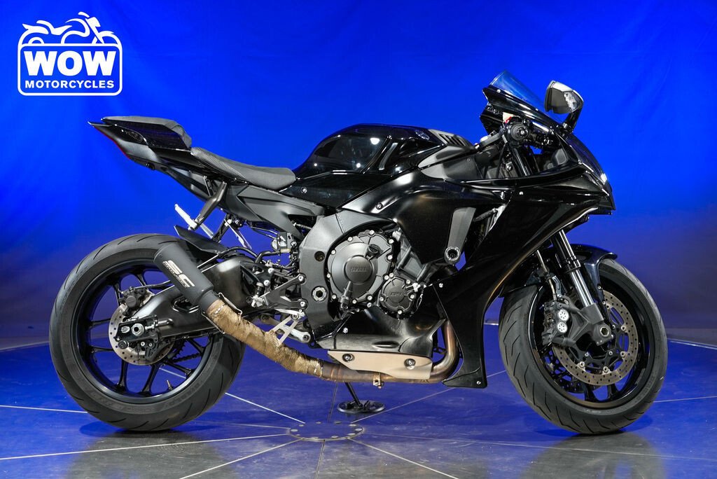 2022 Yamaha YZF-R1