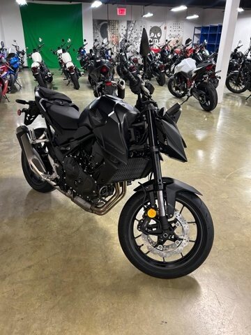 New 2025 Honda CB750 Hornet