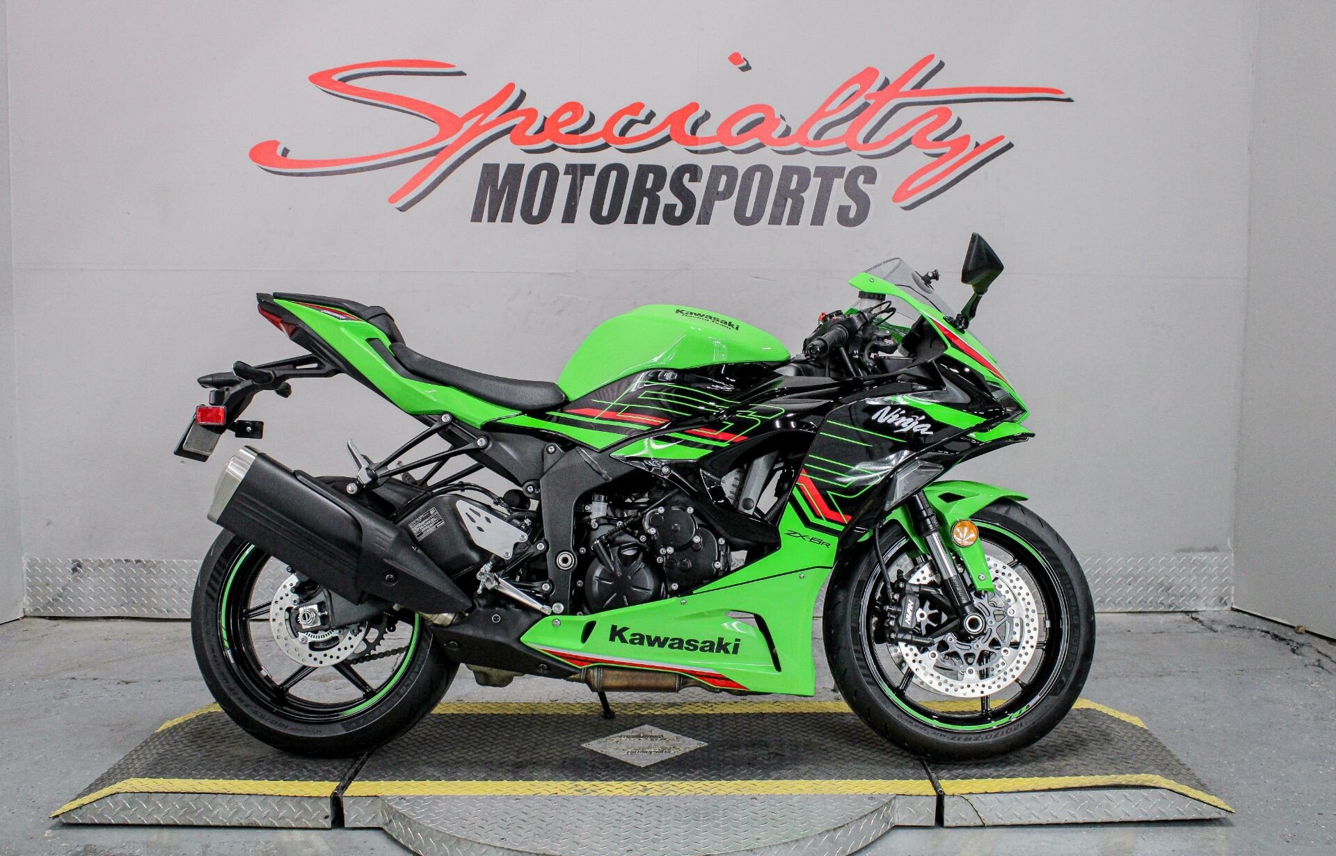 2018 Kawasaki Ninja ZX-6R ABS KRT Edition Specifications, Photos