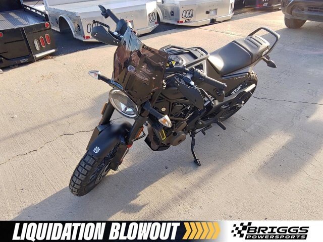 2022 Husqvarna Svartpilen